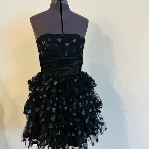 Betsey Johnson Dresses & Skirts - Betsey Johnson Black Evening Strapless Dress